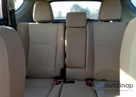 2015 Toyota Rav4 Xle z USA, uszkodzony, nr VIN 2T3WFREV5FW140874